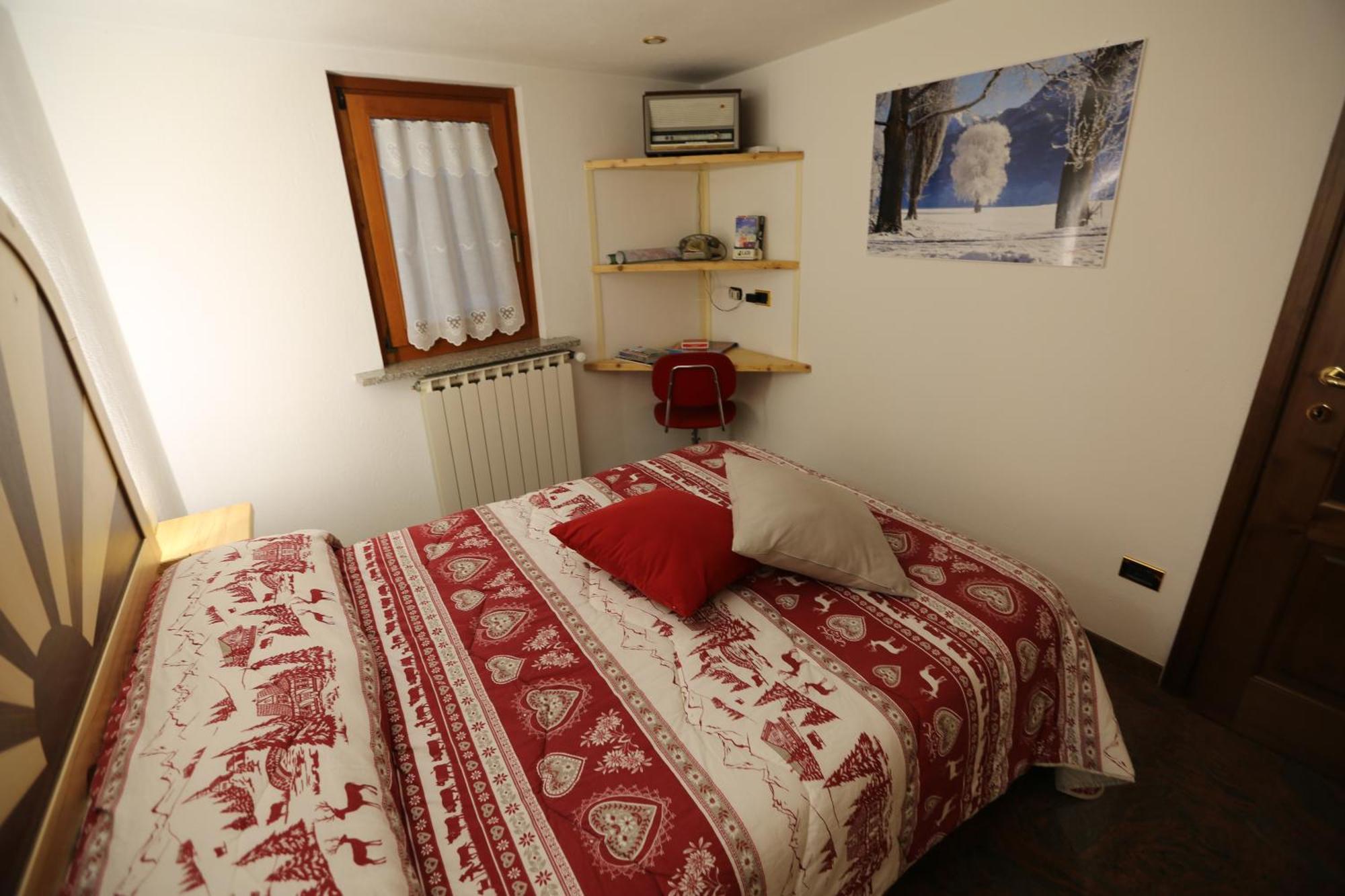 Suite Del Villaggio Sarre Екстер'єр фото